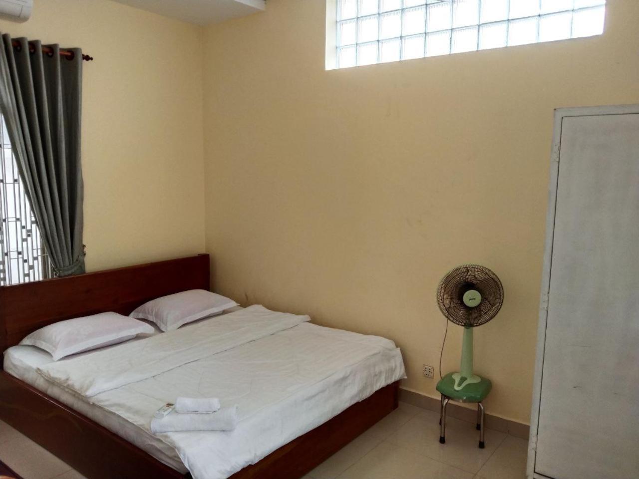 Room 12 - Studio In A Villa 5Mn Walk From The Royal Palace With Swimming Pool Phnom-Penh Buitenkant foto