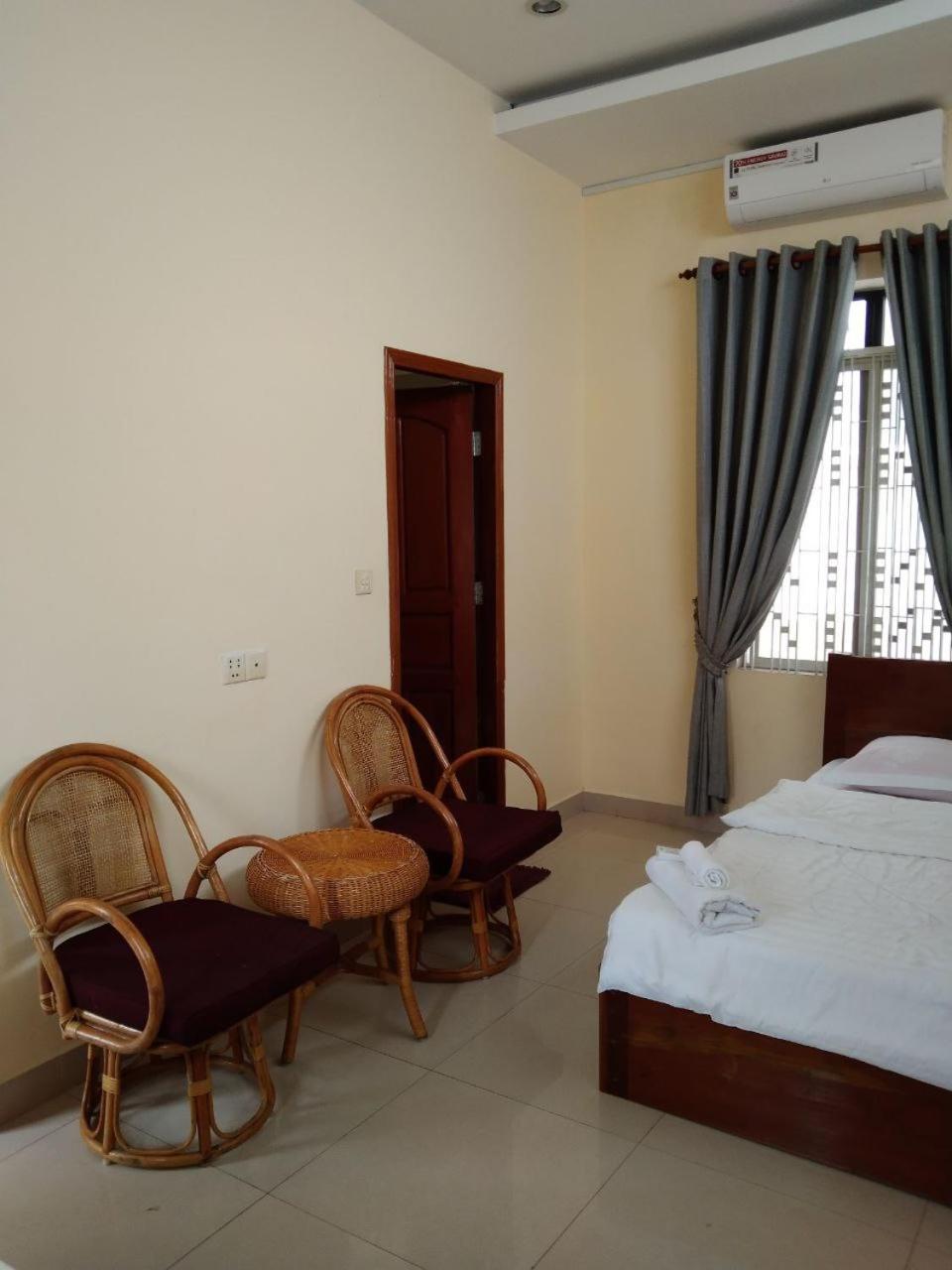 Room 12 - Studio In A Villa 5Mn Walk From The Royal Palace With Swimming Pool Phnom-Penh Buitenkant foto